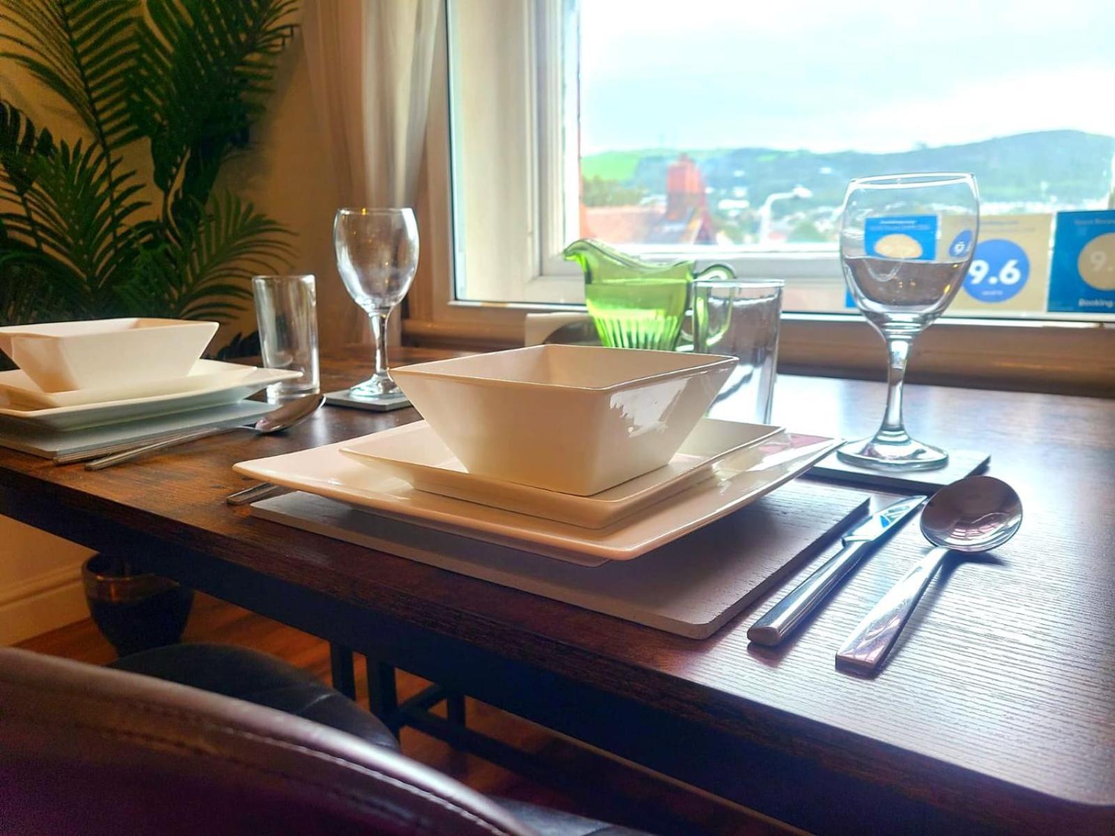 Vale View Apartment, Prestatyn, North Wales - A Stylish, Dog-Friendly Holiday Let Just A 5 Min Walk To Beach & Town! מראה חיצוני תמונה