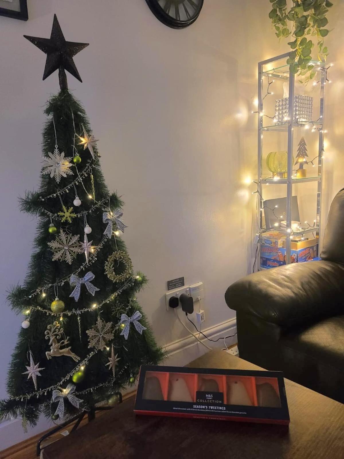 Vale View Apartment, Prestatyn, North Wales - A Stylish, Dog-Friendly Holiday Let Just A 5 Min Walk To Beach & Town! מראה חיצוני תמונה